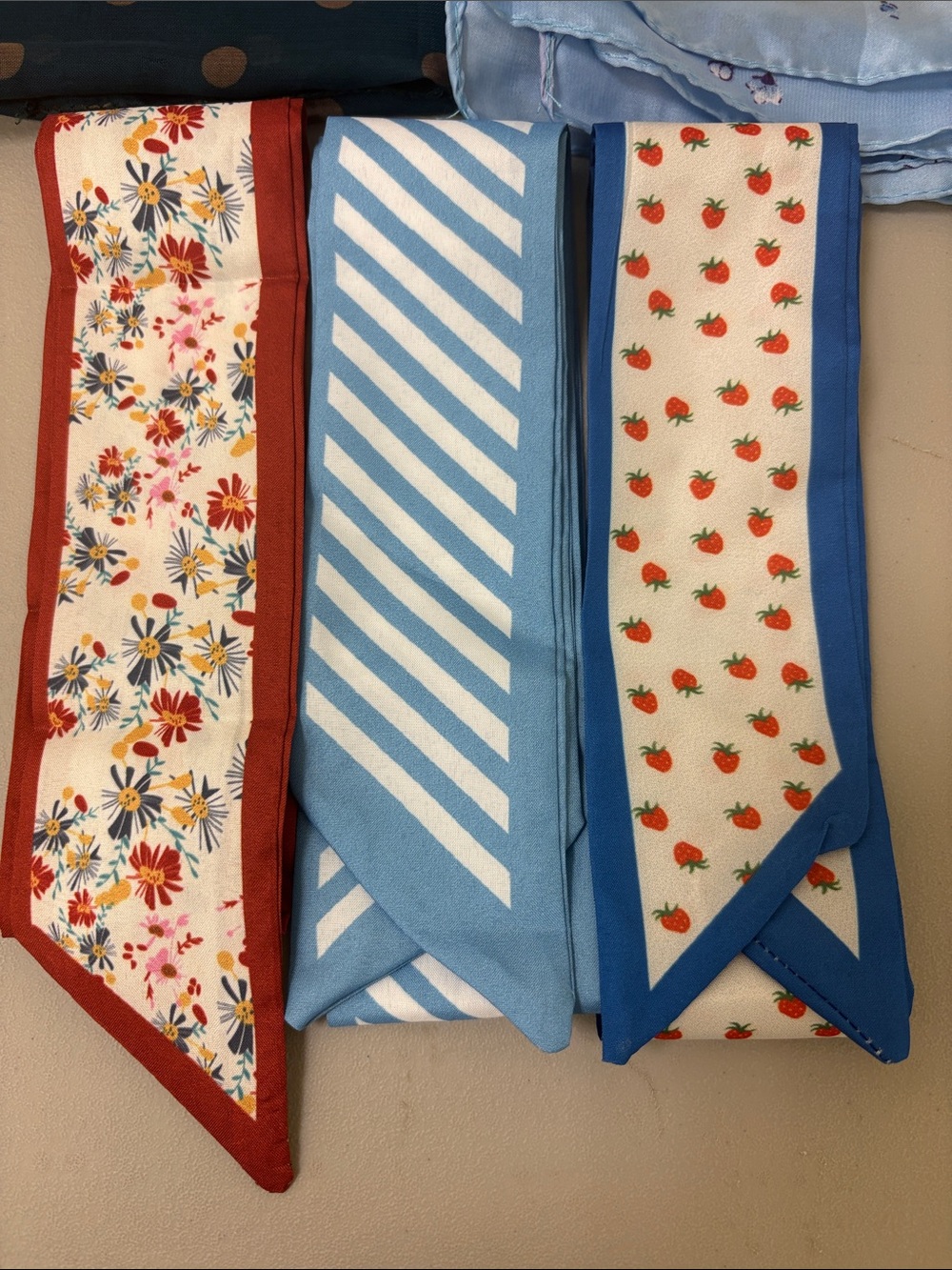 Scarves - Picture 2 of 4